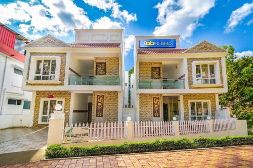 Фотография гостиницы FabHotel Vinu Valley Resorts