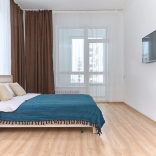 Фотография квартиры Апартаменты Просторная двухкомнатная Квартира Возле Expo