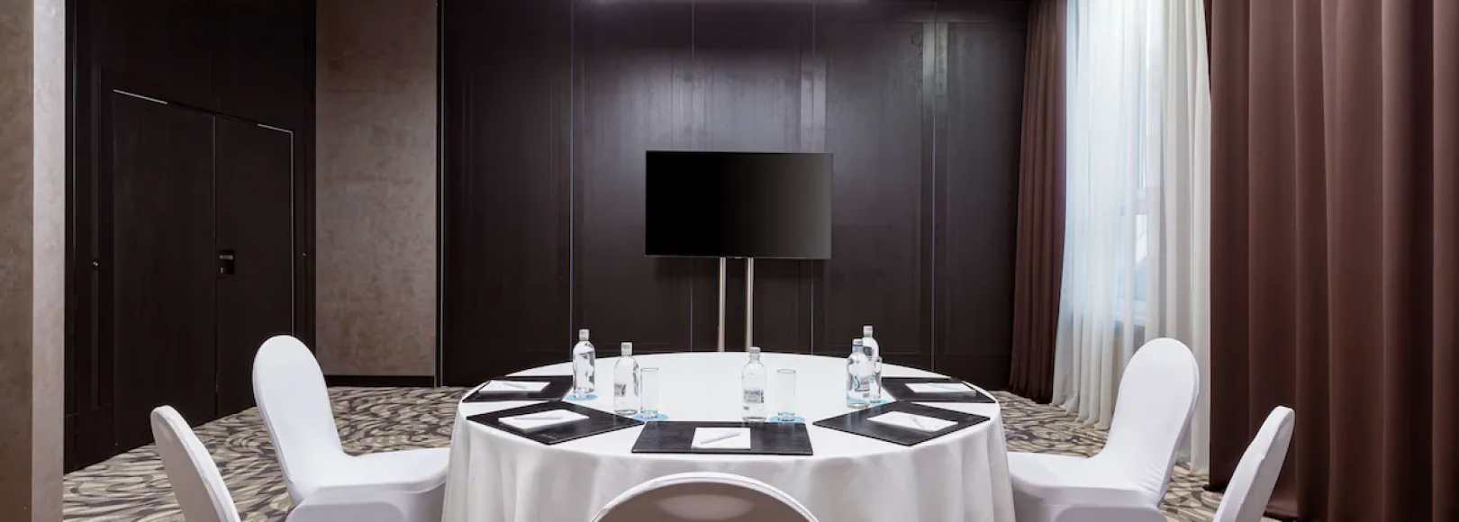 Фотография конференц-зала Grigorovich Hall