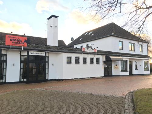 Фотографии гостиницы 
            Hotel Schwarzes Ross