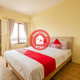 Фотография гостиницы Vaccinated Staff - OYO 1360 Bumi Makhraja Syariah