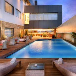 Фотографии гостиницы 
            Swiss-Belhotel Harbour Bay