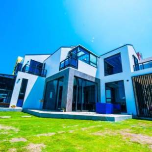 Фотографии мини отеля
Pathway Inn