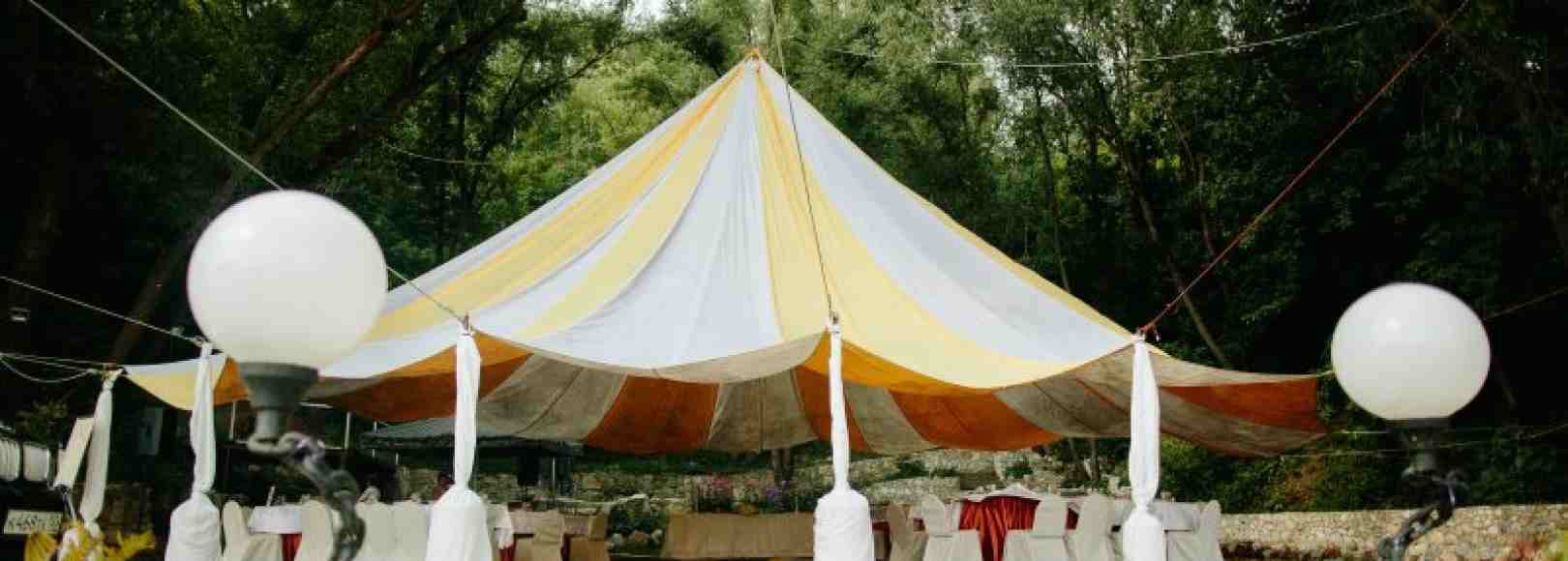 Фотография банкетного зала Дебаркадер базы отдыха Мастер