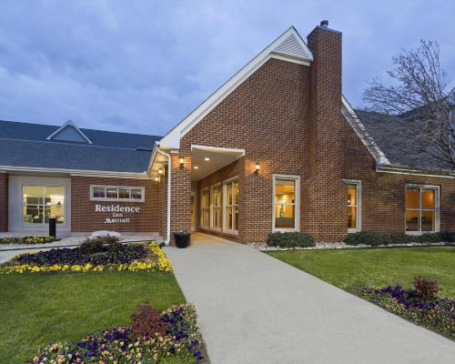Фотография гостиницы Residence Inn by Marriott Dallas Lewisville