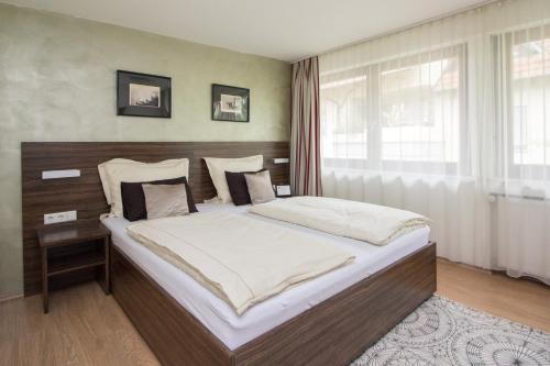 Фотография гостиницы Landhotel Wolfschlugen