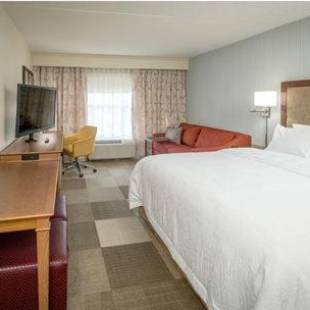Фотографии гостиницы 
            Hampton Inn & Suites St. Louis/Alton, IL