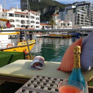 Фотографии мини отеля
JASMINE CORAL JAY Boutique Boatel ocean Village