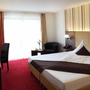 Фотографии гостиницы 
            Lobinger-Parkhotel