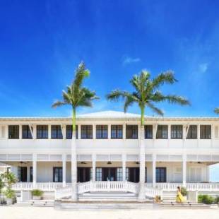 Фотографии гостиницы 
            Mahogany Bay Resort and Beach Club, Curio Collection