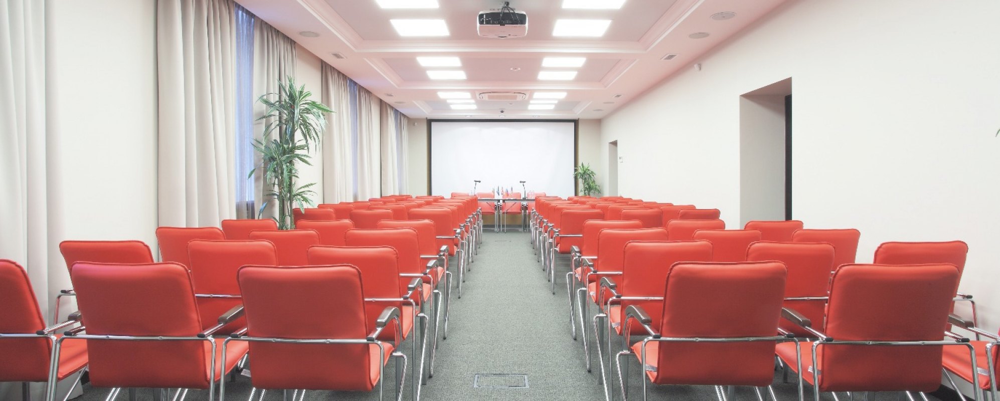 Фотографии конференц-зала Конференц-зал №2 | Грин Парк Отель на 70 человек