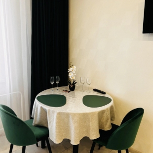 Фотография квартиры Апартаменты уютная в центре города