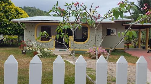 Фотографии гостевого дома
88 Days Self Catering Holidays & Accomodation