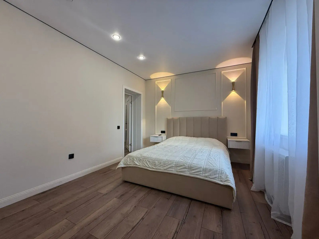 Фотография квартиры Квартира Прекрасная Двухкомнатная в Центре