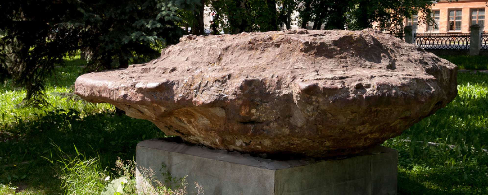 Фотографии памятника Мемориальный знак в память о забастовках рабочих