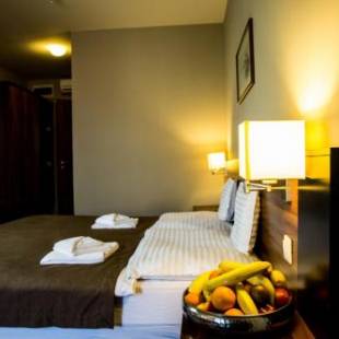 Фотографии мини отеля
Fiáker Panzió