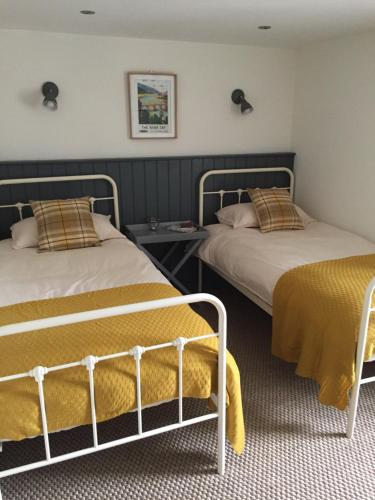 Фотография гостевого дома Pheasant Cottage