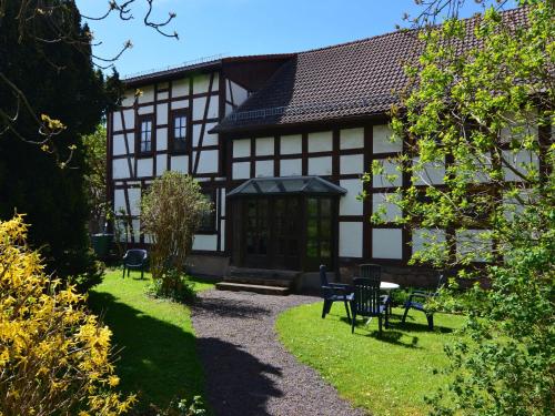 Фотография гостевого дома Comfortable Apartment in Tabarz Thuringia near Forest