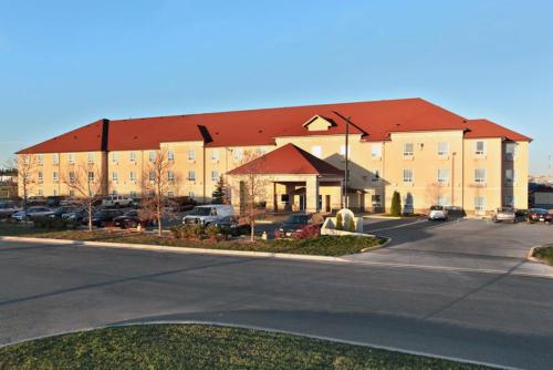 Фотография гостиницы Quality Inn & Suites Yorkton