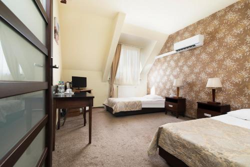 Фотография гостиницы Hotel Pod Kasztanami