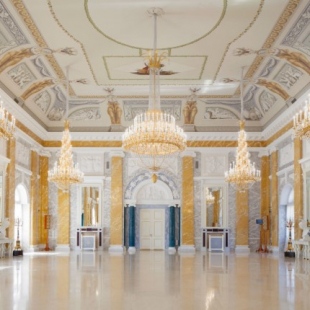 Фотография комнаты для переговоров Мраморный зал