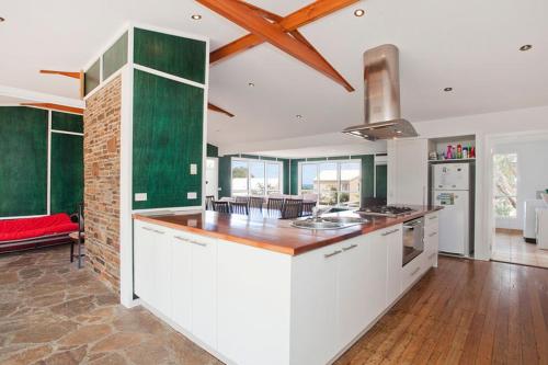 Фотография гостевого дома Great Ocean Retreat 43