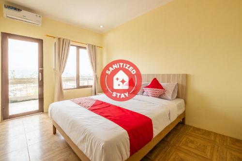 Фотографии гостиницы
Vaccinated Staff - OYO 1360 Bumi Makhraja Syariah