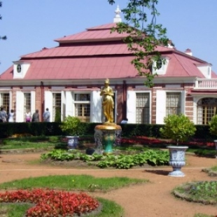 Фотография достопримечательности Дворец Монплезир