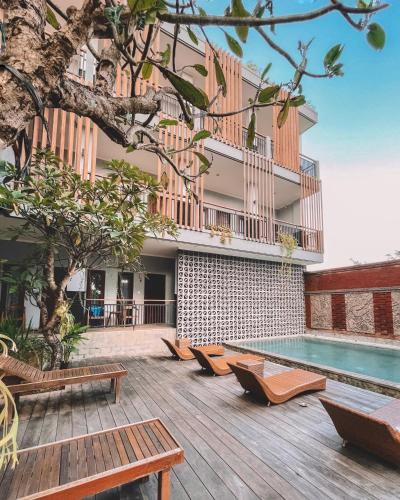 Фотография гостиницы Perissos Echo Beach