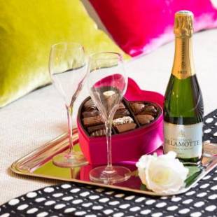 Фотографии гостиницы
Hôtel Victoria Châtelet