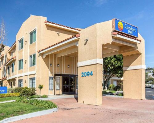 Фотография гостиницы Comfort Inn & Suites Ventura Beach