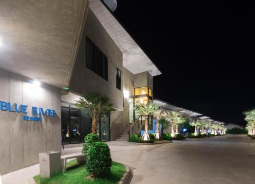 Фотография гостиницы Blue River Resort