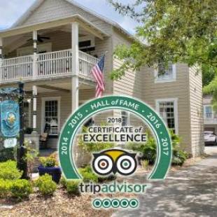 Фотографии мини отеля
At Journey's End Bed & Breakfast