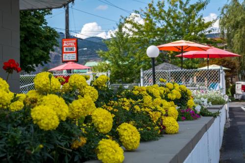 Фотография мотеля Traveler's Motel Penticton