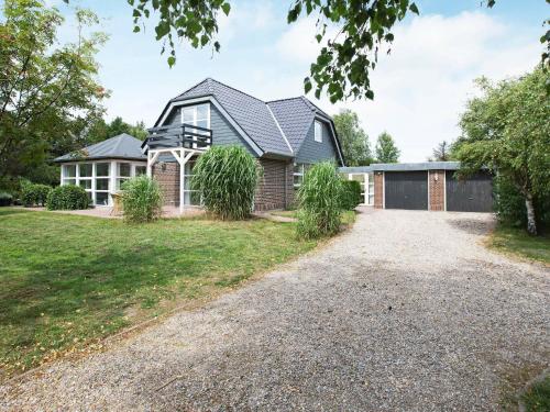 Фотография гостевого дома Holiday home Blåvand XXXIX