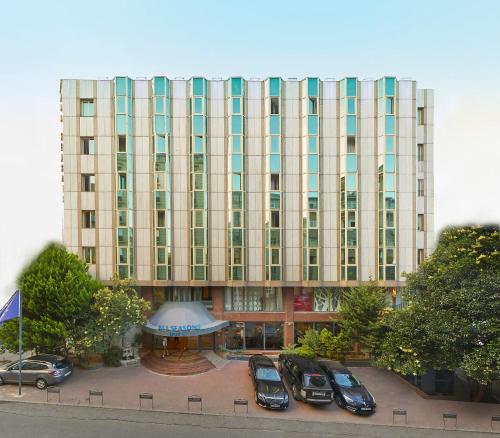 Фотография гостиницы All Seasons Hotel