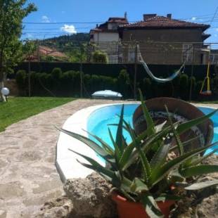 Фотографии гостиницы 
            Къща за гости с минерална вода "Терма Асклепий"