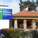 Фотография гостиницы Holiday Inn Express San Diego - Rancho Bernardo, an IHG Hotel