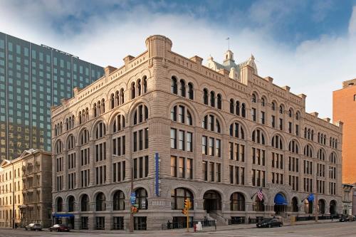 Фотография гостиницы Hilton Garden Inn Milwaukee Downtown