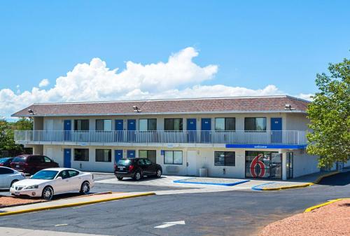 Фотография гостиницы Motel 6-Pueblo, CO - I-25