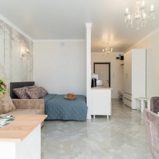 Фотография квартиры Апартаменты в самом центре Новороссийска с потрясающим видом на море и город от LetoApart