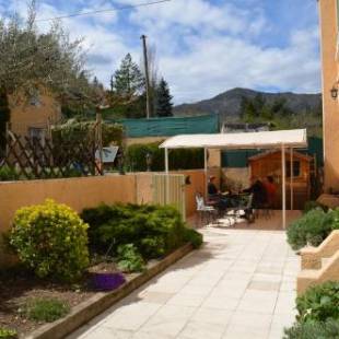 Фотографии мини отеля 
            La Renardière