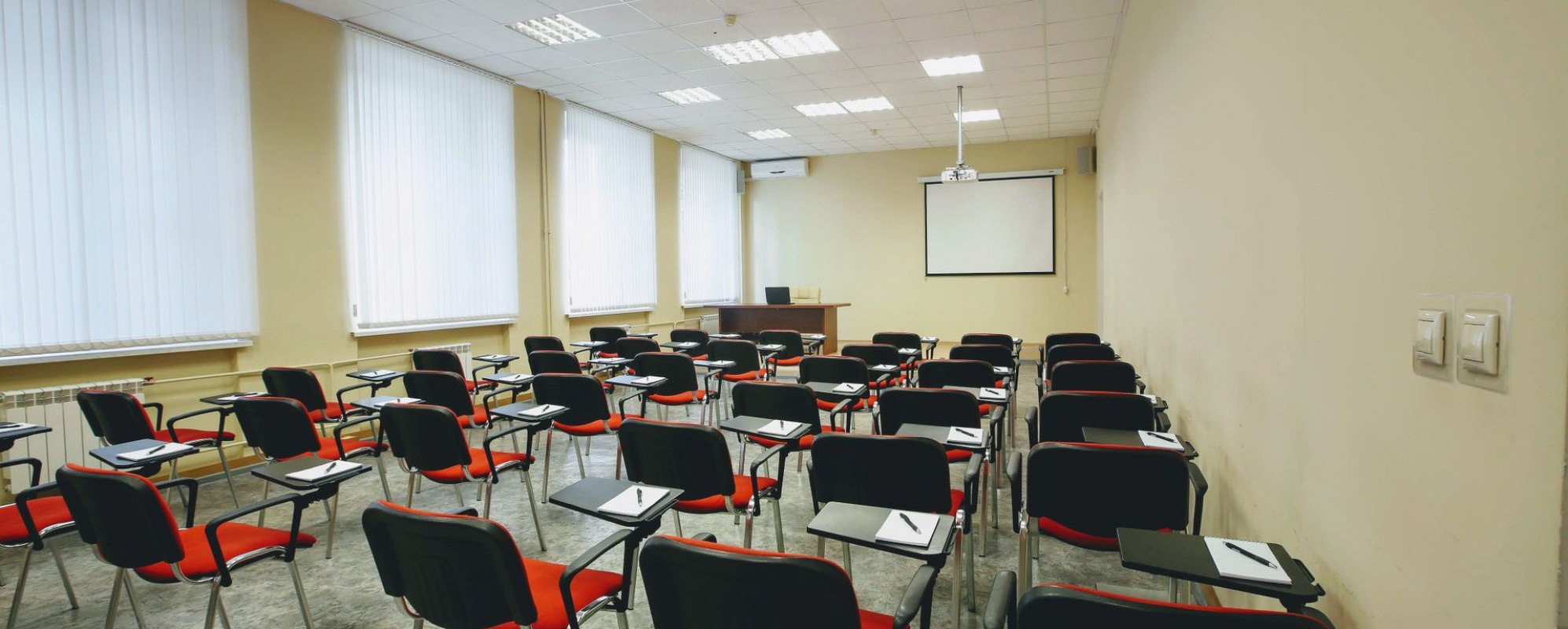 Фотографии конференц-зала УИЦ МФП Конференц-зал №46