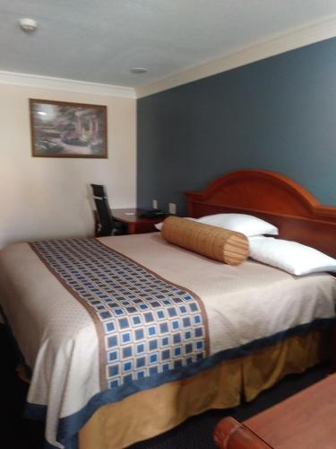 Фотография гостиницы Americas Best Value Inn & Suites-Alvin/Houston