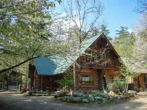 Фотография мини отеля Canadian Loghouse Inn AzuminoYujin