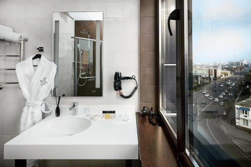 Фотография гостиницы Golden Tulip Краснодар