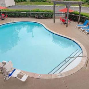 Фотографии гостиницы
Baymont by Wyndham Nashville Airport