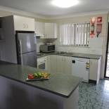 Фотография апарт отеля Main Beach Apartments