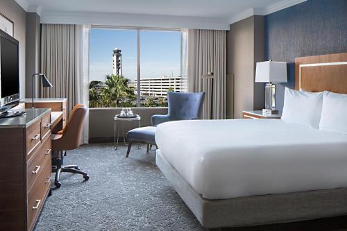Фотография гостиницы Hilton New Orleans Airport