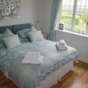 Фотографии мини отеля 
            Tregaddra Farm B&B